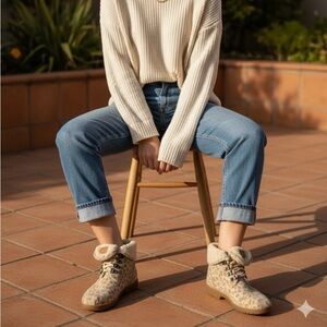 Toms Fuzzy Lined Multiwear Boots